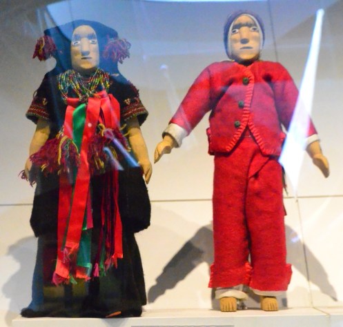 Muñecos de Madera Museo de Arte Popular