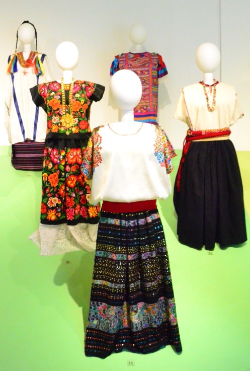 Trajes Típicos. Museo Arte Popular