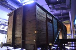 Vagón para transportar personas a los campos de concentración