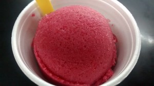 Helado de frutos rojos